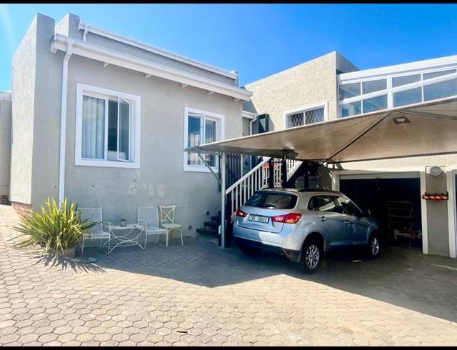 3 BEDROOM HOUSE FOR SALE IN FRAAIUITSIG